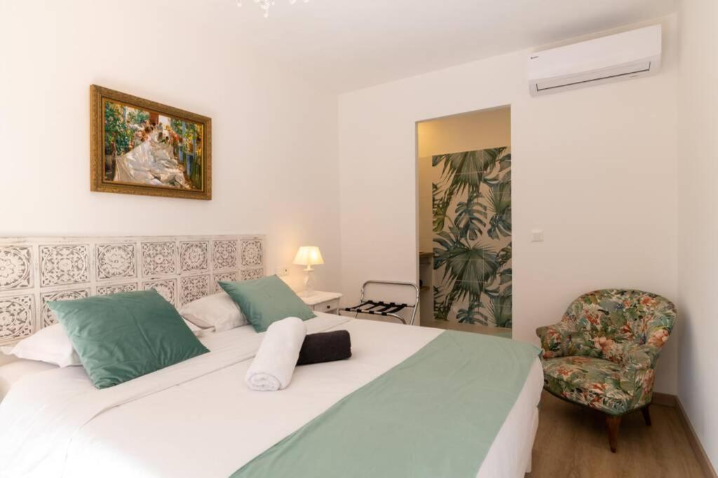 Apartamento Bien D'Exception En Face Du Palais Des Papes Aviñón Exterior foto