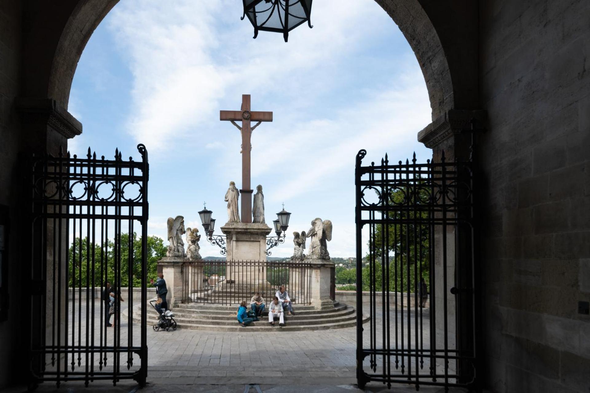 Apartamento Bien D'Exception En Face Du Palais Des Papes Aviñón Exterior foto