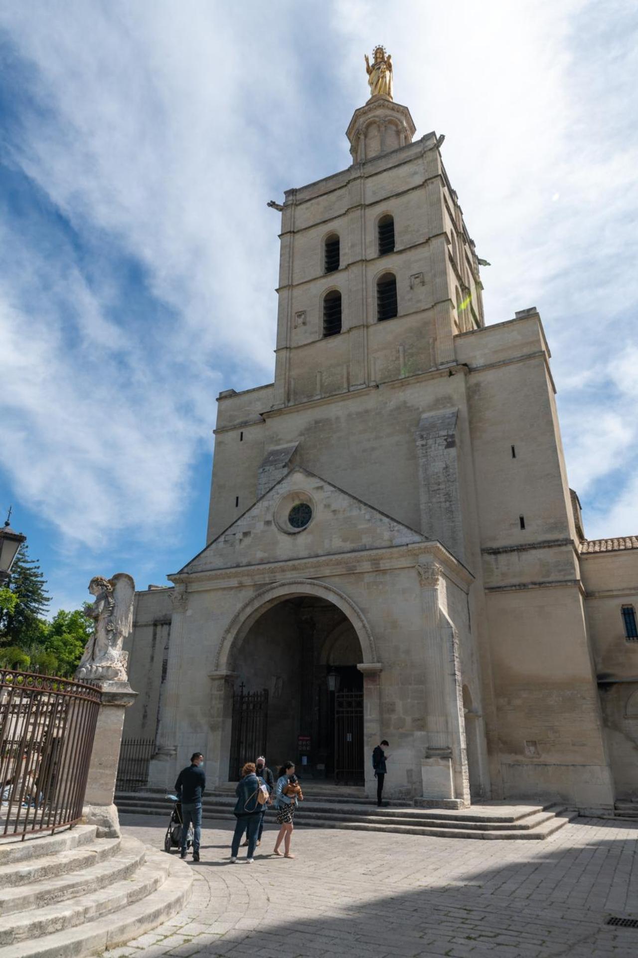 Apartamento Bien D'Exception En Face Du Palais Des Papes Aviñón Exterior foto