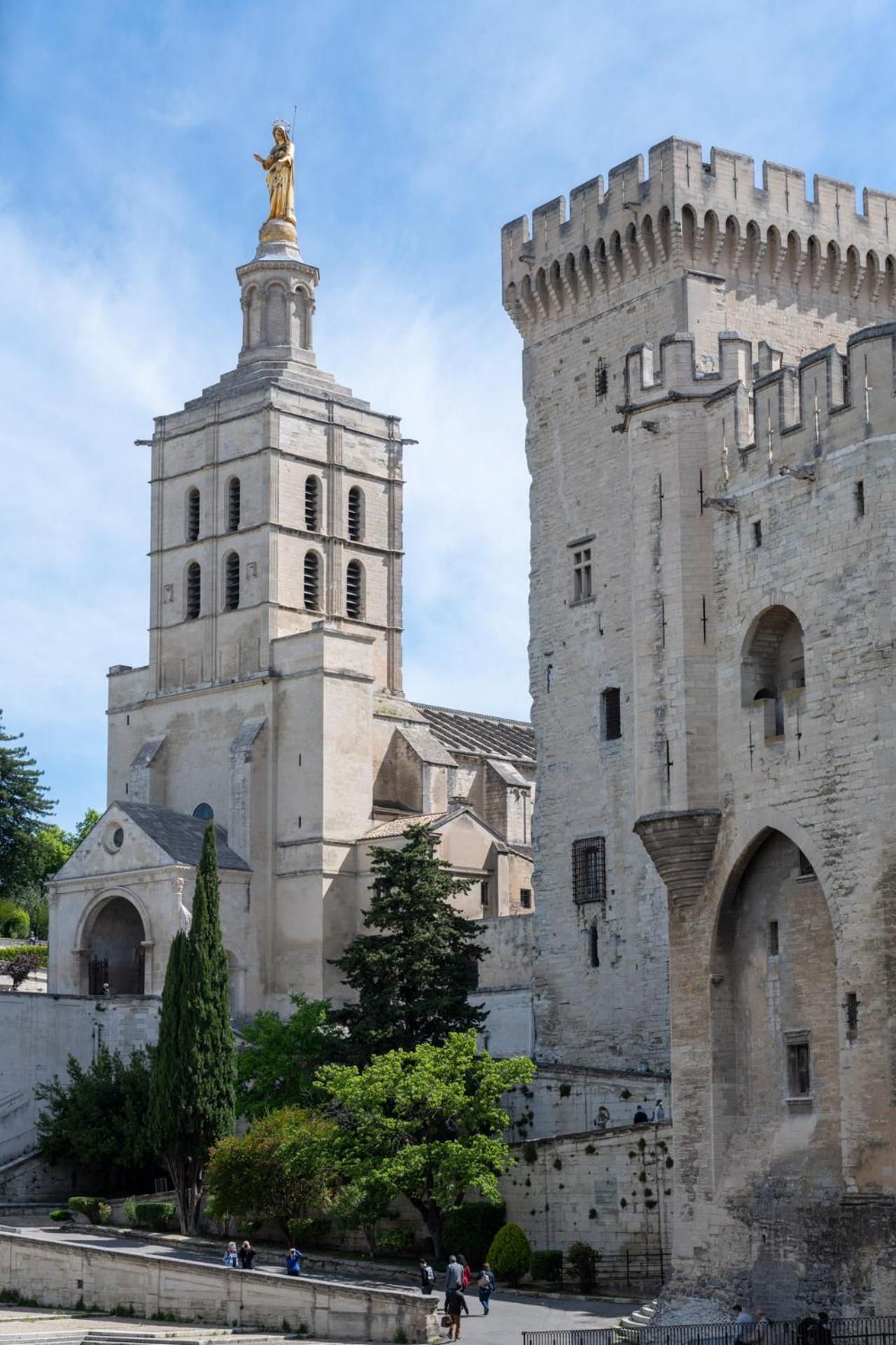 Apartamento Bien D'Exception En Face Du Palais Des Papes Aviñón Exterior foto